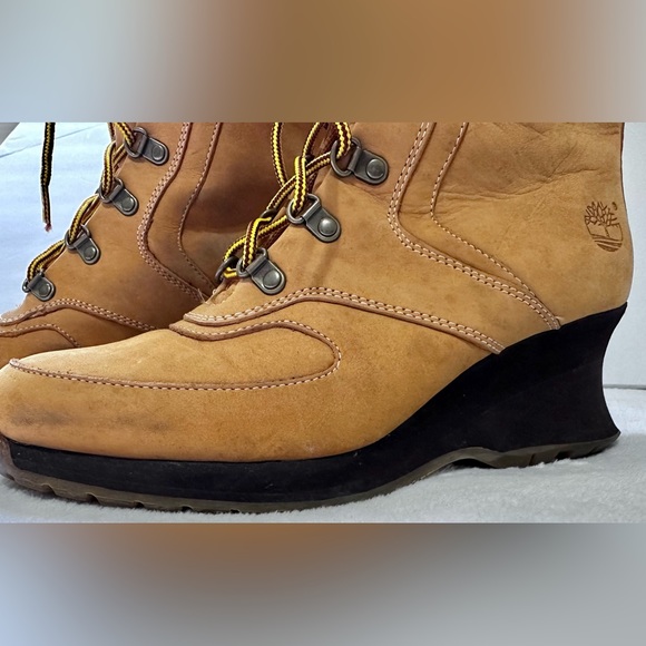 Timberland Women's Wedge Ankle Boots Nubuck Leather Wheat Waterproof 6 1/2 - Picture 6 of 16